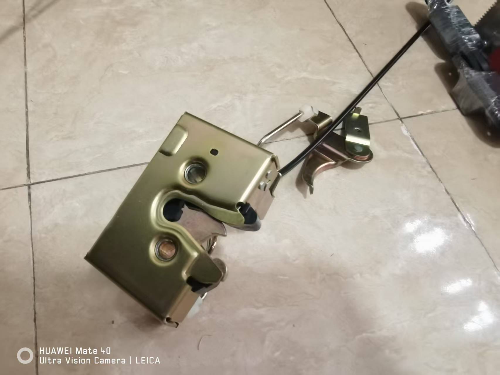 ZOOMLION truck crane chassis cabin door lock assy 1139801292