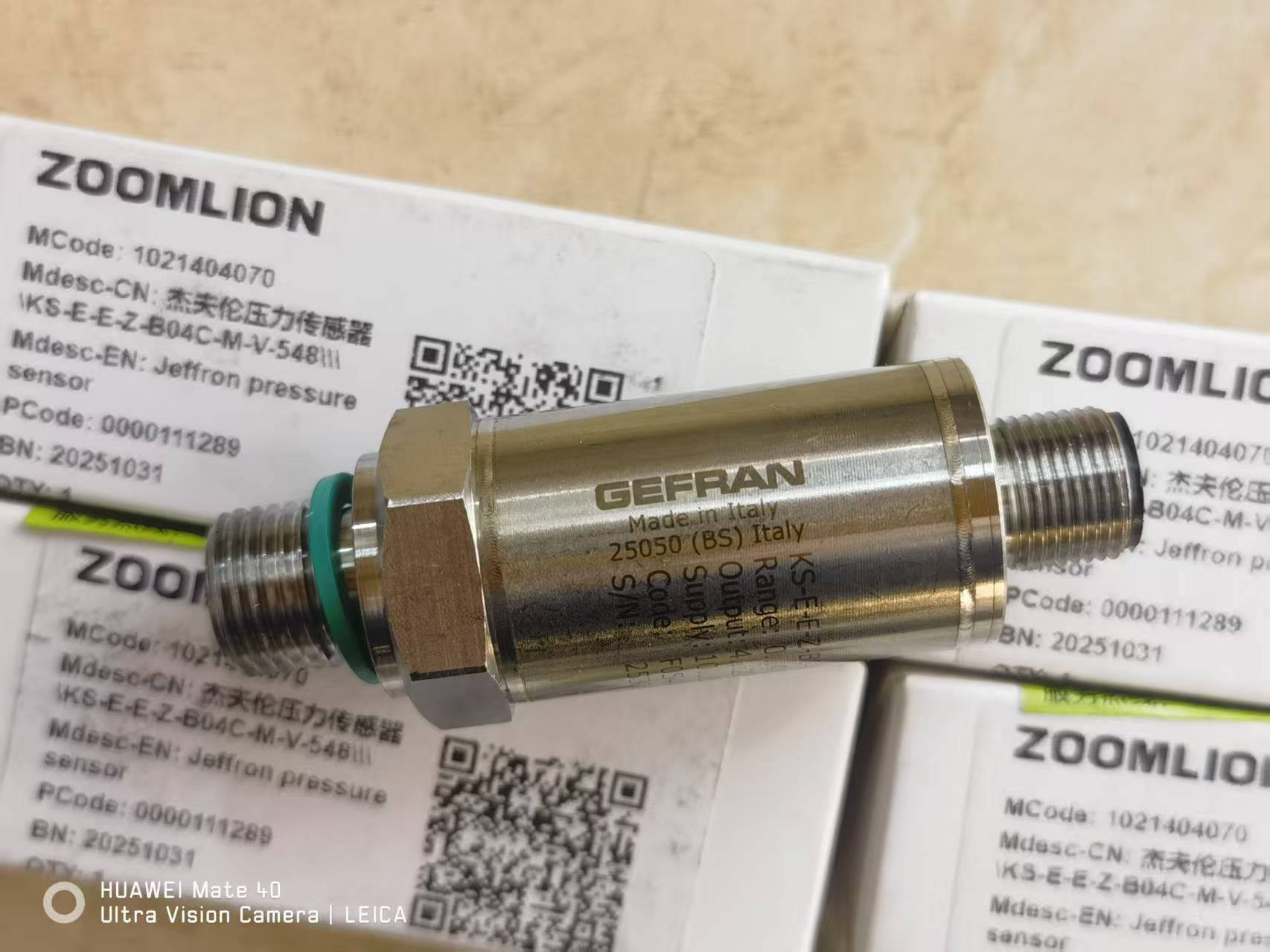 ZOOMLION mobile crane ZTC series LMI hydraulic load pressure  sensor GEFRAN 25050 1021404070 KS-E-E-Z-B04C-M-V-548