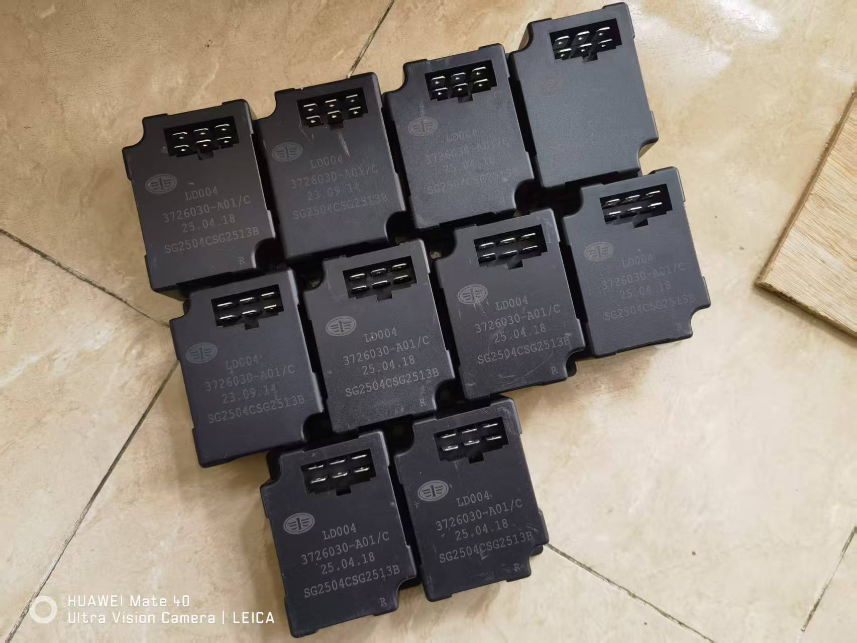 FAW JIEFANG  flasher assy LD004 726030-A01/C 