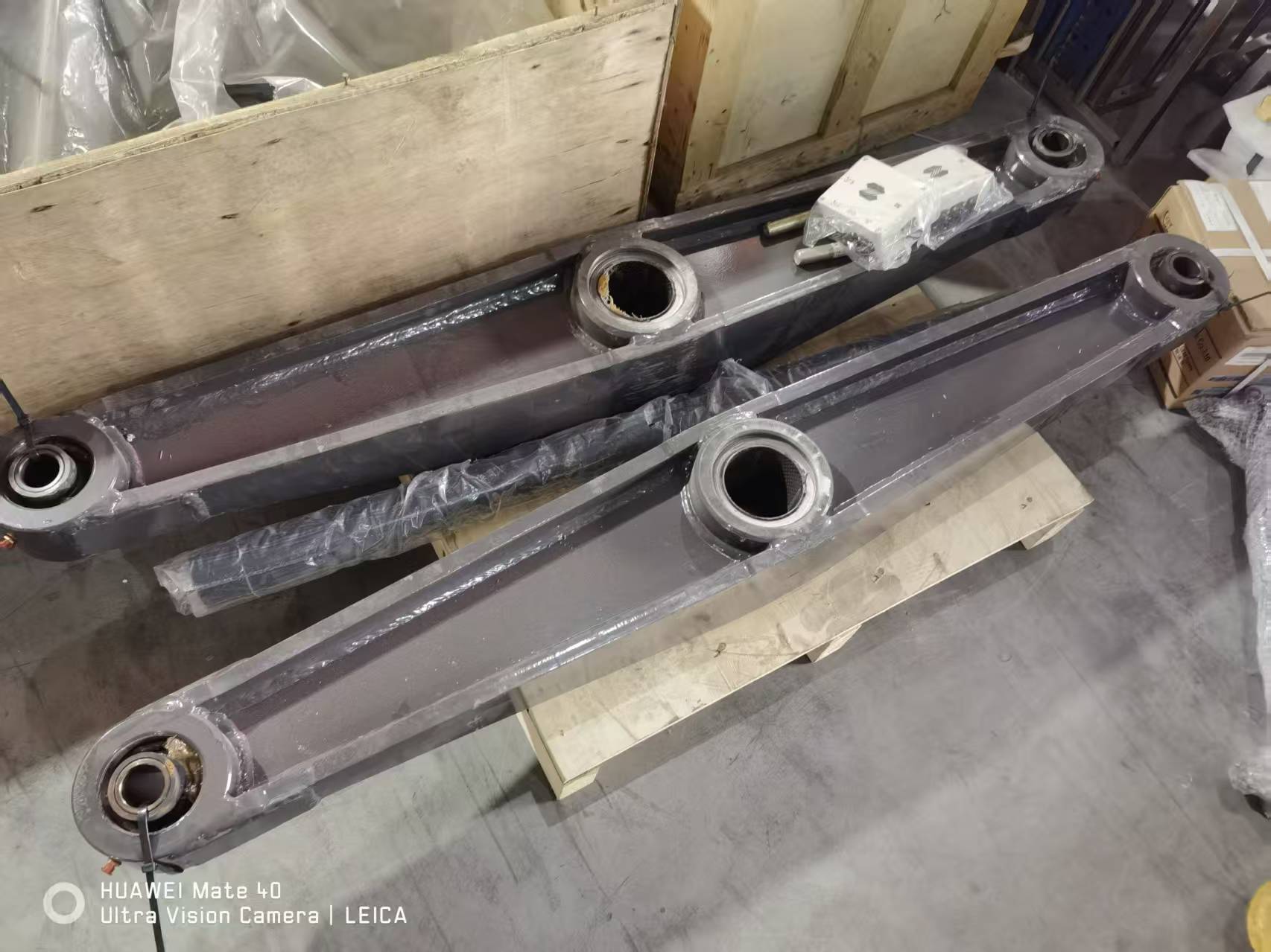 ZOOMLION QY70V truck crane rear axle balance beam assy 660-290-047  00676602900470001