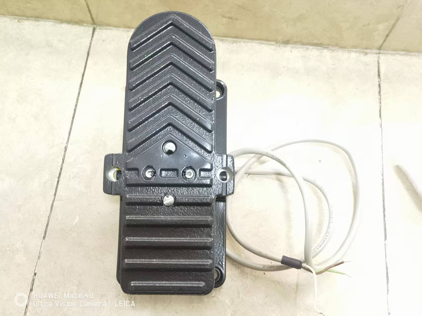 ZOOMLION crawler crane ZCC110H ZCC350H ZCC450H travel pedal 1020103590 FS-W-I/MR