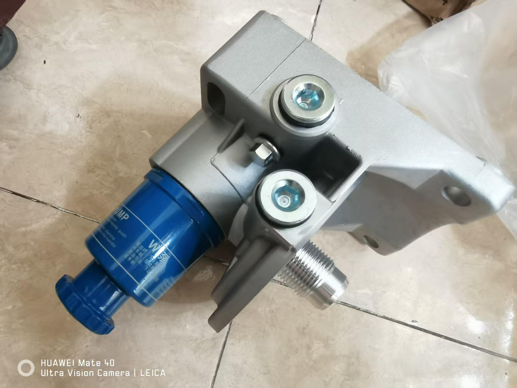 ZOOMLION truck crane WEICHAI 800787600 612600081493F fuel filter W hand pump 