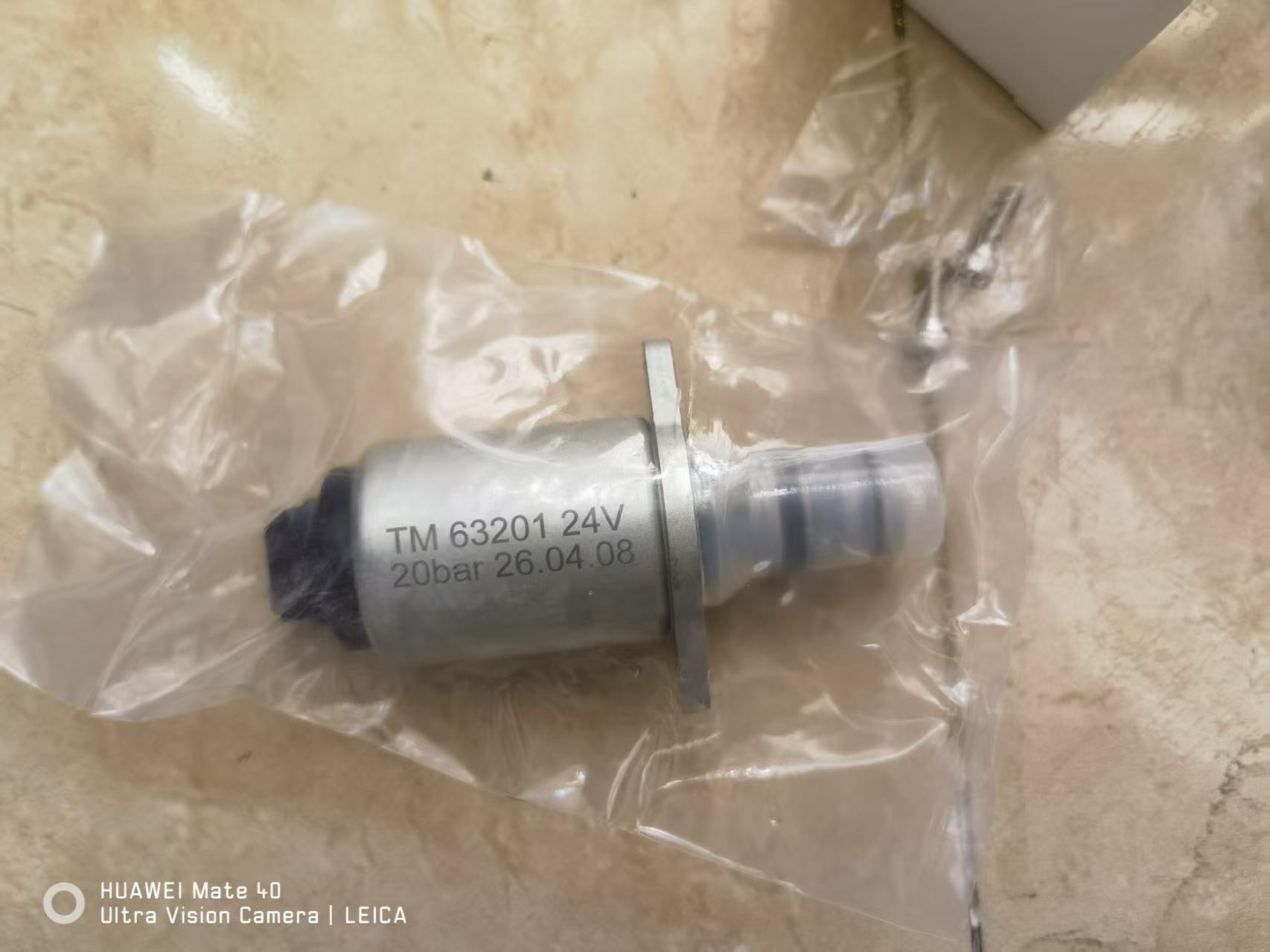ZOOMLION truck crane   derricking cylinder BUCHER balance valve Solenoid valve TM63201 24V 20BAR 