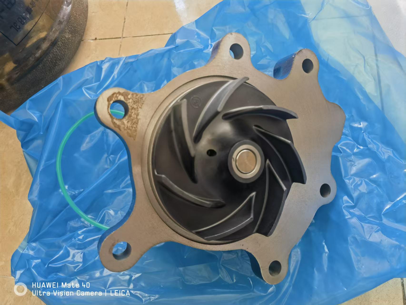 ZOOMLION truck  crane weichai engine water pump wheel 612630061073